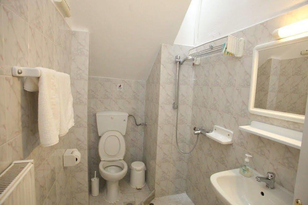 Afroditi Syros Ermoupoli Exterior foto